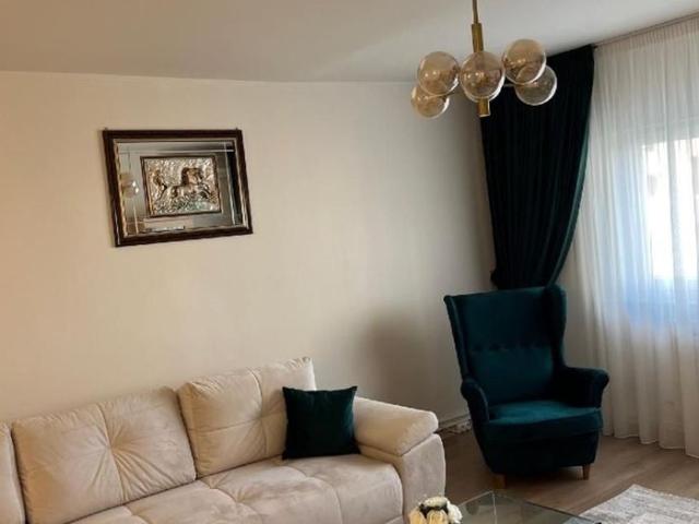 APARTAMENT 3 CAMERE|MALLVITAN|CENTRALA PROPRIE