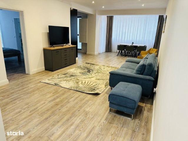 Apartament 3 camere Mamaia Nord Vedere frontala la mare parcare inclu