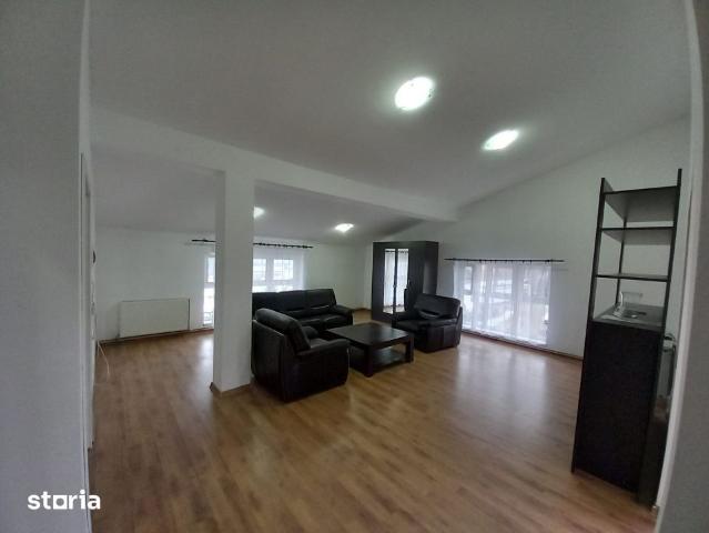 Apartament 3 Camere Mare Frumos 100 mp. CETATE Schit vedere panoramica