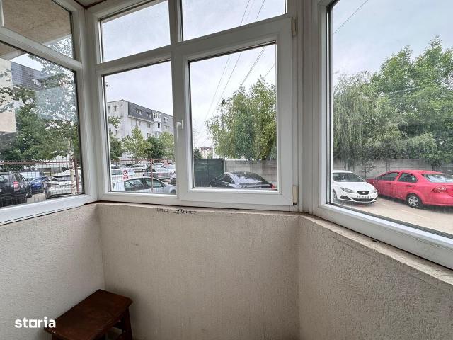 Apartament 3 camere metrou mobilat