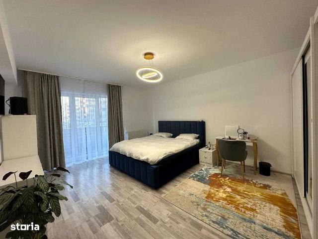Apartament 3 camere, mobilat și utilat cu boxă și loc de parcare