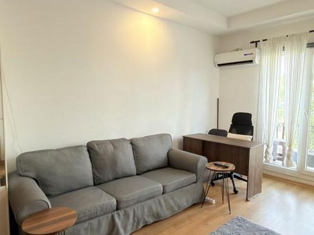Apartament 3 camere, mobilat și utilat, loc de parcare, în Cosmopolis