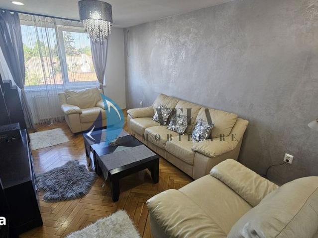 Apartament 3 camere, modern, semi central, AC