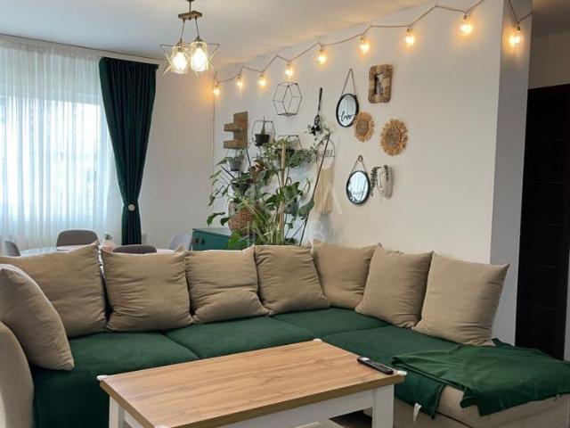 Apartament 3 camere, modern Selimbar