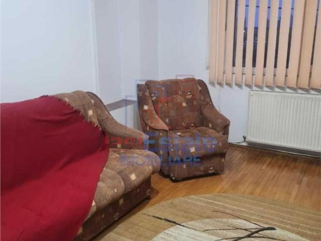 Apartament 3 Camere Nicolina Prima Statie