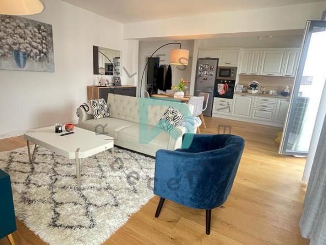 Apartament 3 camere Avantgarden, 73 mp Brasov