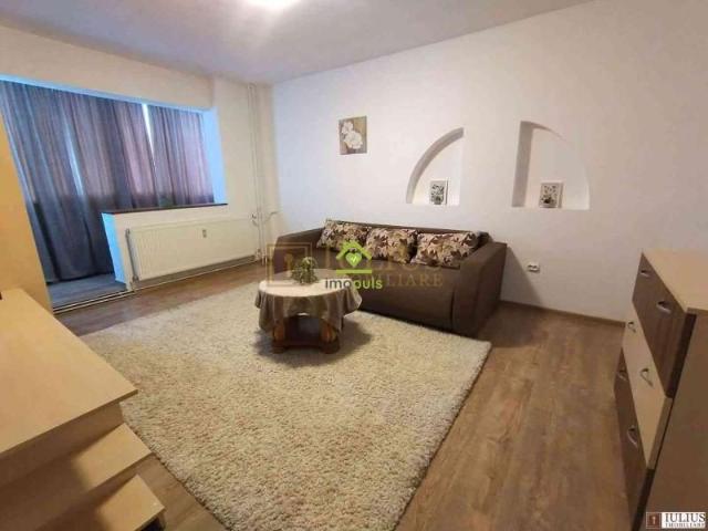 Apartament 3 camere a central, aproape de Iulius Mall