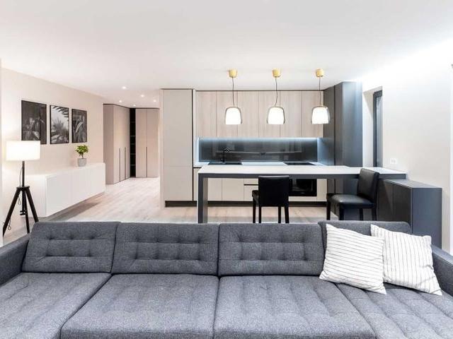 Apartament 3 camere A Muresanu, finisaje moderne, panorama superba
