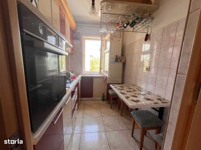 Apartament 3 camere Alexandru cel Bun, 54 metri, etaj 2 Cod: 158343