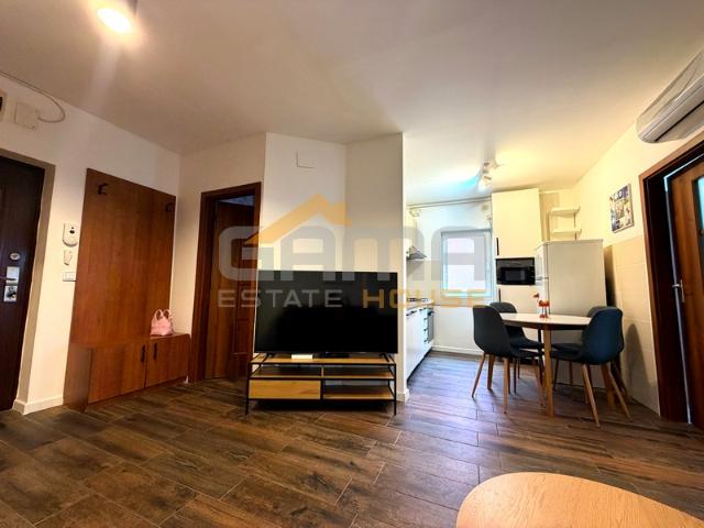 Apartament 3 camere Ared Uta