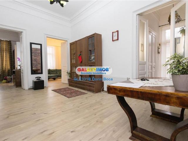 Apartament 3 camere ARMENEASCA, spatios, centrala, 2 bai