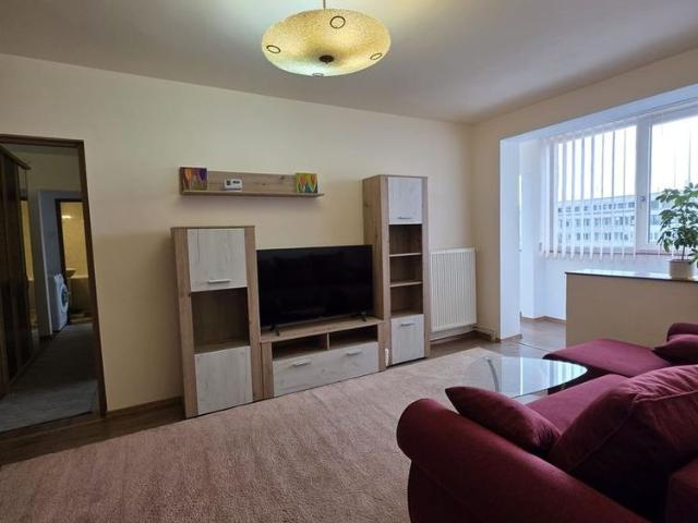 Apartament 3 camere,Bulevardul Gării!