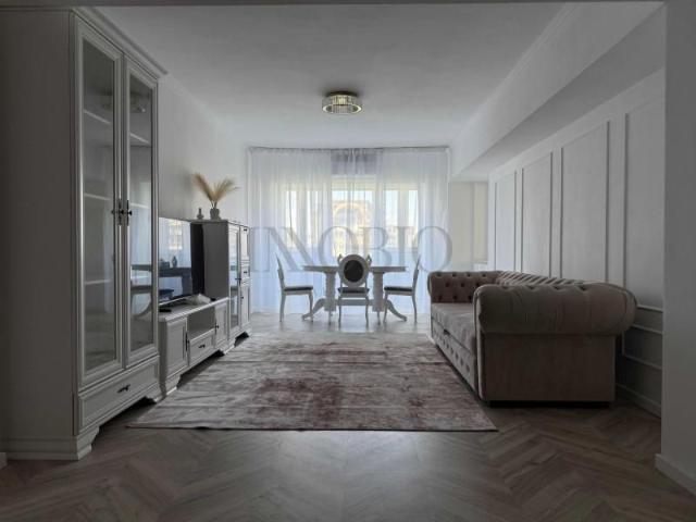 Apartament 3 camere | Bulevardul Unirii | Prima inchiriere