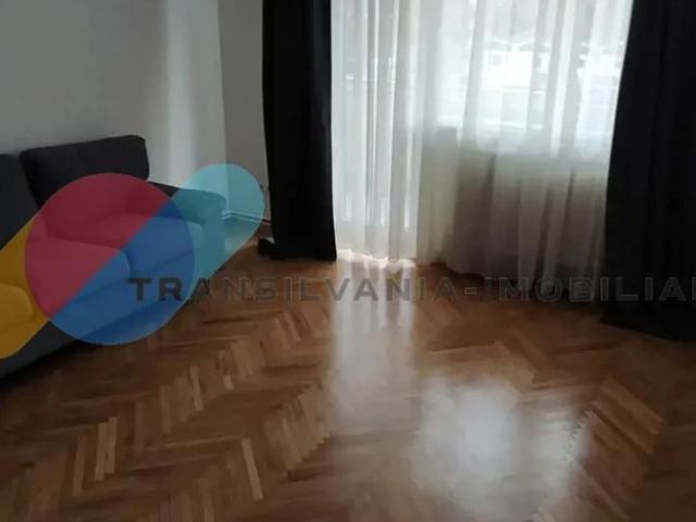 Apartament 3 camere, balcon, zona Gheorgheni