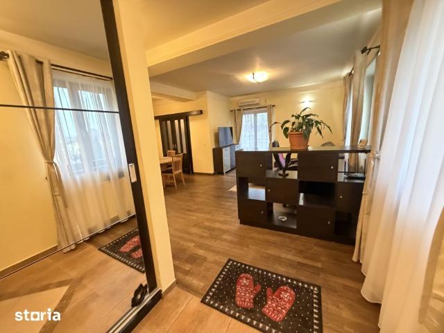 Apartament 3 camere, balcon, Cetate