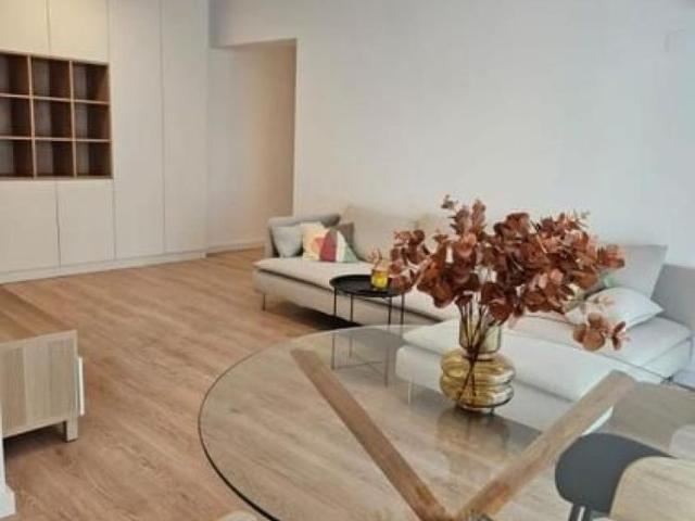 Apartament 3 camere | Barbu Vacarescu | Metrou la 3 minute | 2 parcari subterane