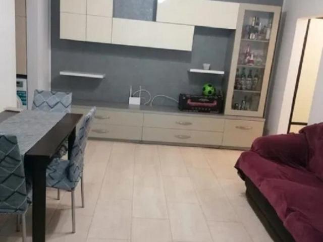 Apartament 3 camere Baza 3
