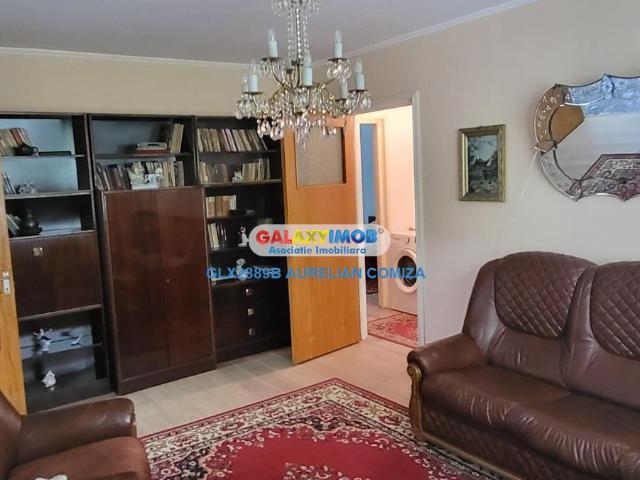 apartament 3 camere berceni etaj 1/4