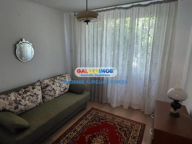 Apartament 3 camere Berceni etaj 1/4