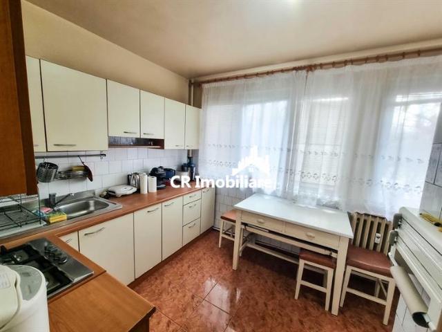 Apartament 3 camere, Brancoveanu