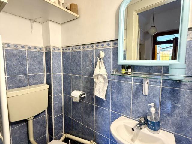 Apartament 3 camere cu acces la Curte Interioara – Zona Clincilor