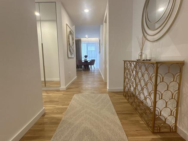 Apartament 3 camere cu balcon și garaj, aproape de facilități / Pipera
