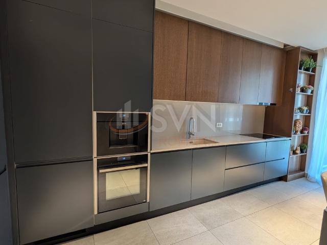 Apartament, 3 rooms with underground parking included, Bucuresti / Sector 1 / Herastrau