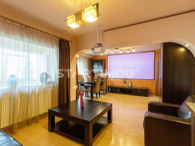 Apartament 3 camere cu parcare zona Scriitorilor