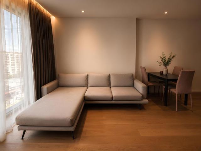 Apartament 3 camere cu terasă și vedere urbană | One Herăstrău Towers