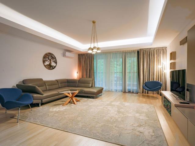 apartament 3 camere cu vedere la padure | iancu nicolae