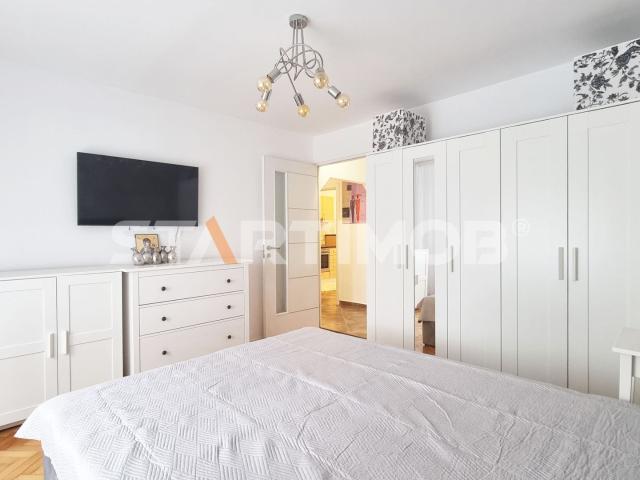 Apartament 3 camere cu 2 locuri parcare si boxa