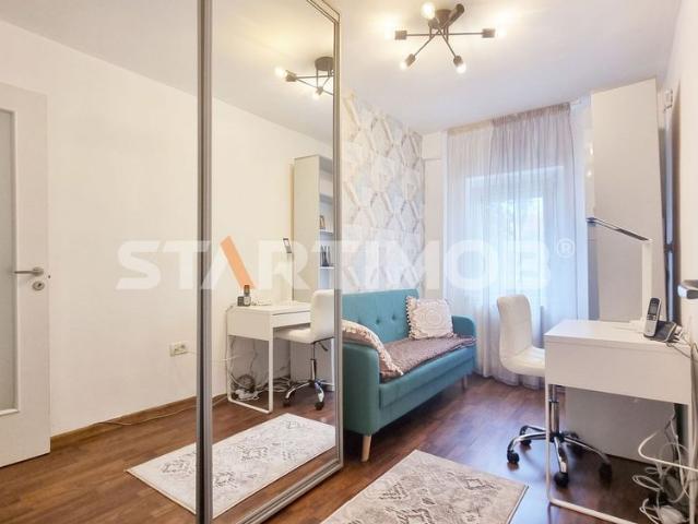 Apartament 3 camere cu 2 locuri parcare si boxa