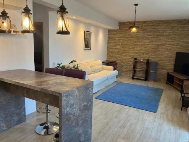 Apartament 3 Camere | Curte | Barbu Vacarescu