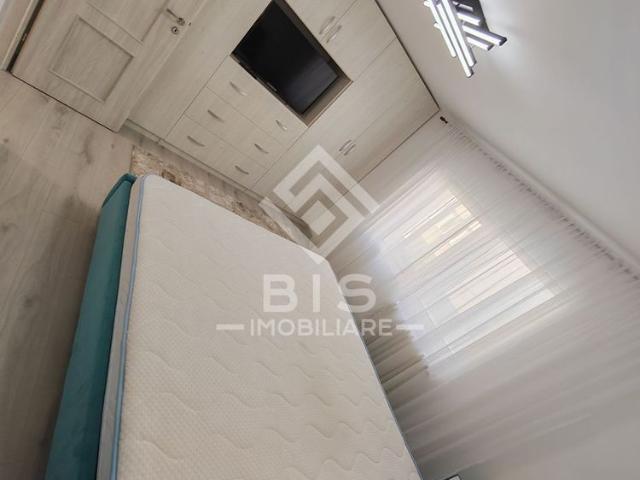 Apartament 3 Camere C.R. Vivu/Parcare/Anaf