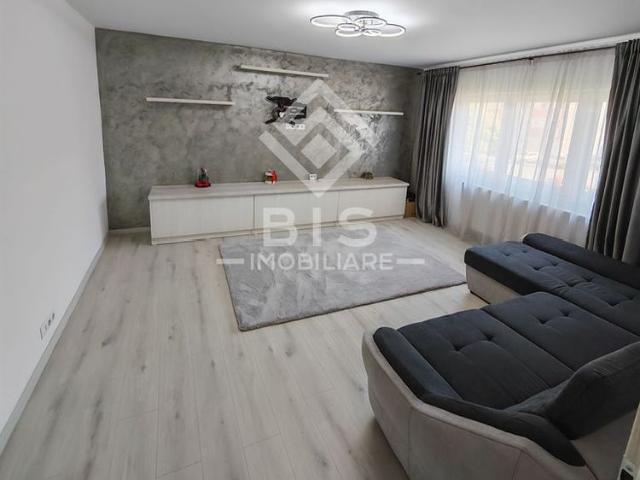 Apartament 3 Camere C.R. Vivu/Parcare/Anaf