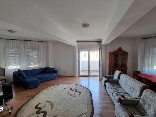 Apartament 3 camere,central