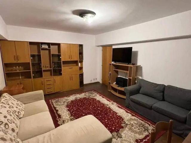 Apartament 3 camere central Unirii/ 3 rooms flat central Unirii Square