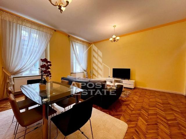 Apartament 3 camere, centrala proprie, zona Centrala