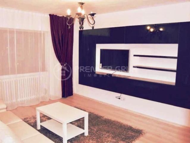 Apartament 3 camere, Centru, 72mp