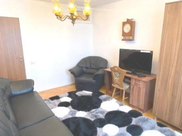 Apartament 3 camere Centru Civic!