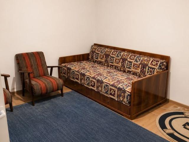 Apartament 3 camere, Centru –lIrish Pub si Hotel Sport
