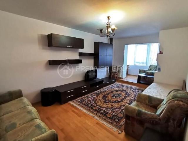 Apartament 3 camere, Centru Palas, 70mp
