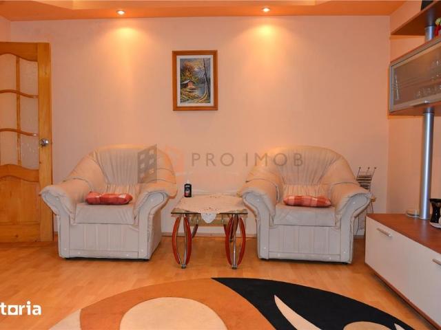 Apartament 3 camere cf 1 decomandat zona 1 Decembrie 1918