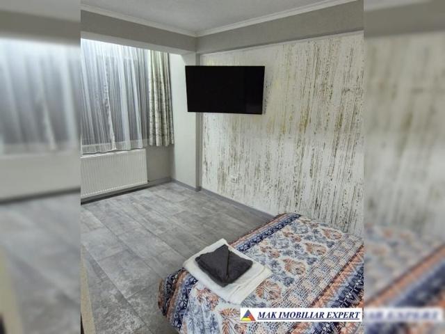 Apartament 3 camere cf 1 et 1 în Centru Câmpulung Muscel Ag