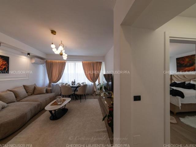 # Apartament 3 camere Cismigiu Sala Palatului