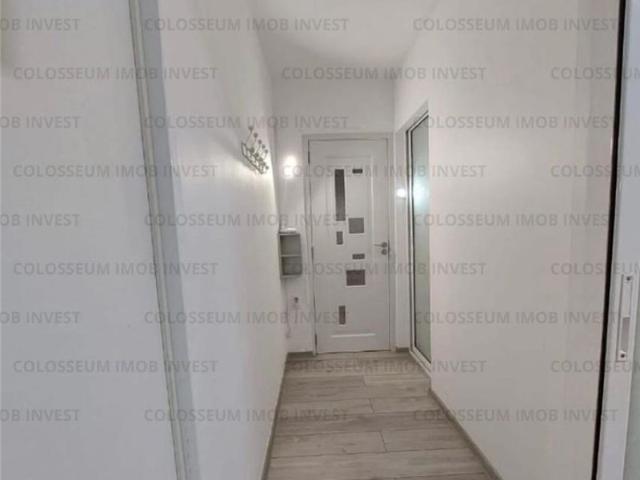 Apartament 3 camere complet mobilat zona Astra
