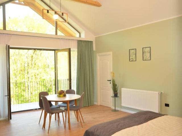 Apartament 3 camere, complet mobilat si utilat, pozitie superba
