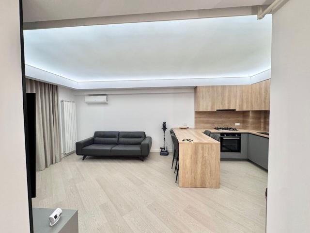 apartament 3 camere, complex cortina north