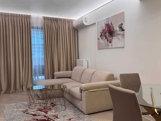 apartament 3 camere | cortina north