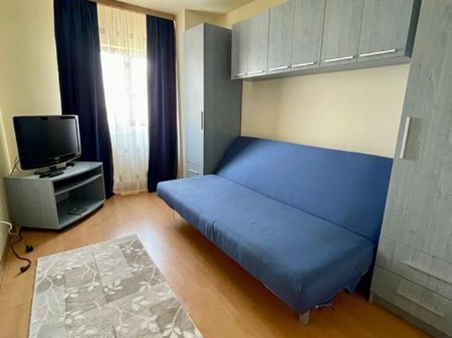 Apartament 3 camere de inchiriat